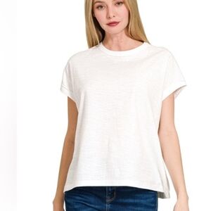 Zenana Outfitters Womens White Short Sleeve Tee